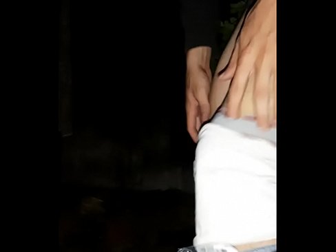 ❤️ Meu vizinho pulou na minha parede de quarentena ❤ Porno fodido em nós ❌