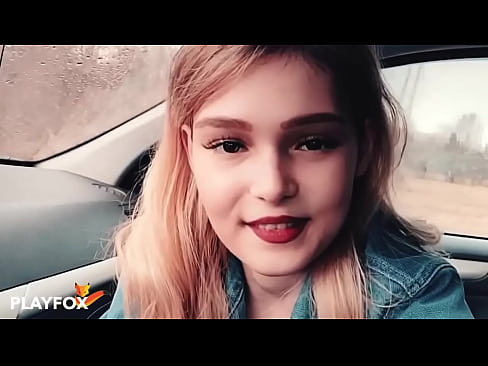 ❤️ Garota sexy chupa alegremente no cartão de desconto ❤ Porno fodido em nós ❌
